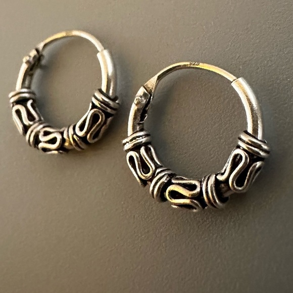 Sterling Silver Bali Hoop Earrings 10 mm - Picture 4 of 6